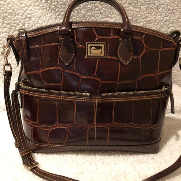 Dooney & Bourke Handbags - Well Loved Dooney & Bourke Purse